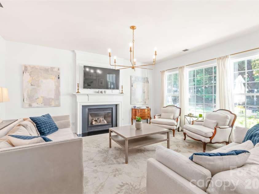 7606 Dinniston Drive, Huntersville, NC 28078.  MLS# CAR4422908, YatesRealty ID 52090. 