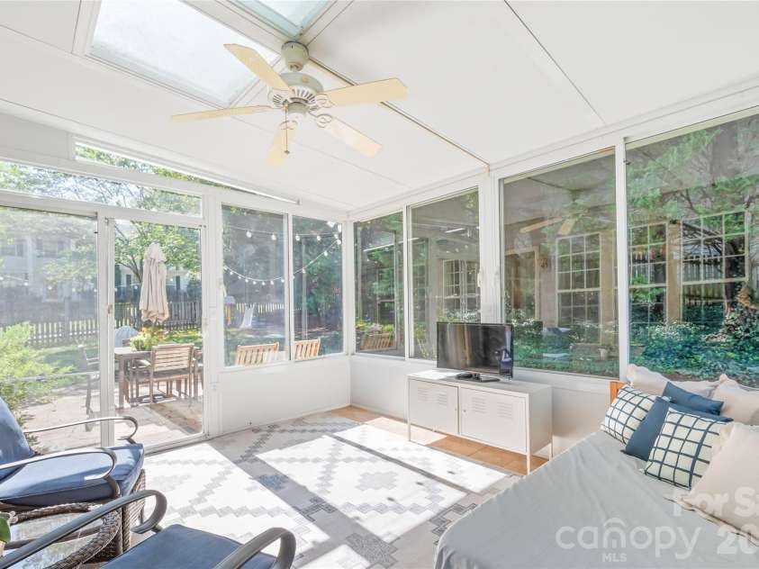 7606 Dinniston Drive, Huntersville, NC 28078.  MLS# CAR4422908, YatesRealty ID 52090. 