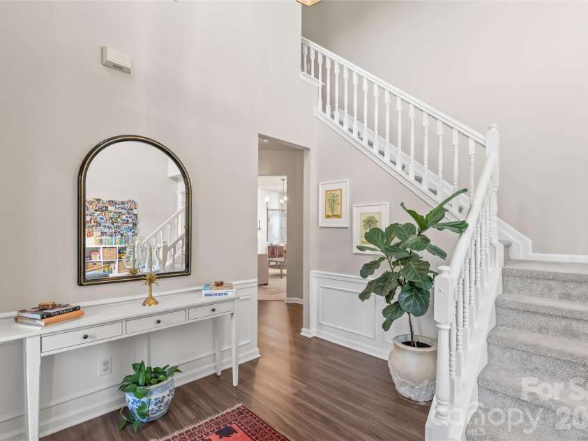 7606 Dinniston Drive, Huntersville, NC 28078.  MLS# CAR4422908, YatesRealty ID 52090. Foyer