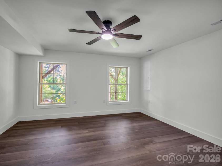 36 Pierpoint Drive, Lake Lure, NC 28746.  MLS# CAR4426662, YatesRealty ID 52091. 