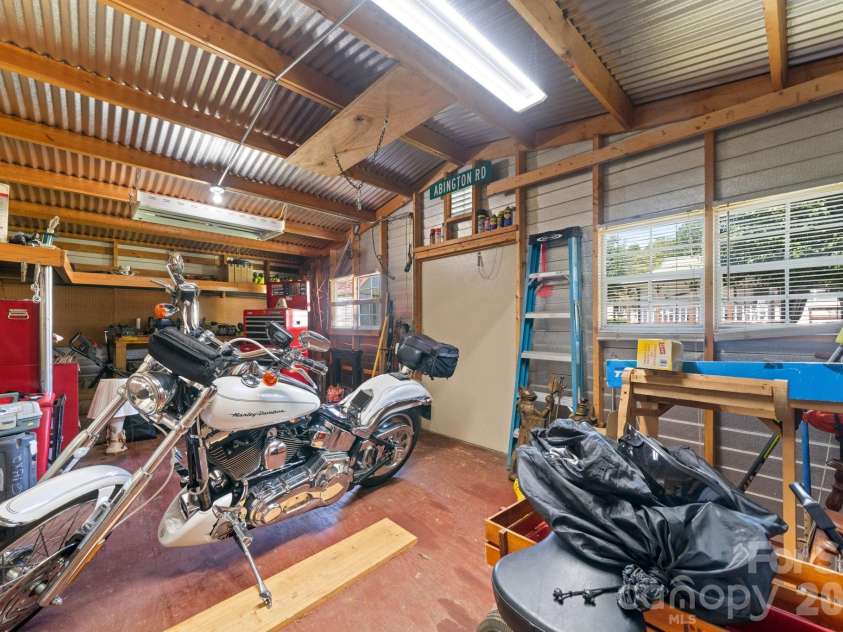 2008 Walt Arney Road, Lenoir, NC 28645.  MLS# CAR4426626, YatesRealty ID 52092. 