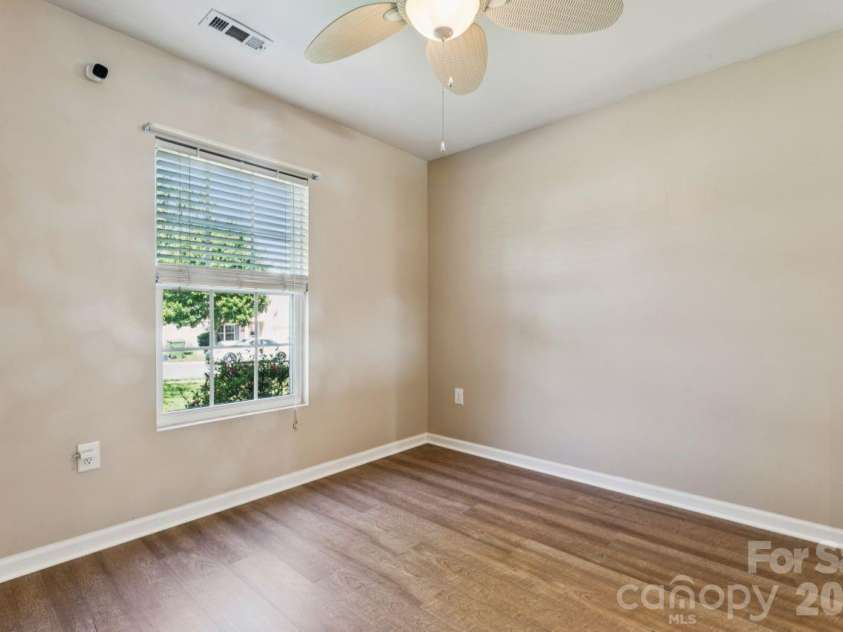 7628 Jenny Ann Drive, Charlotte, NC 28216.  MLS# CAR4426571, YatesRealty ID 52093. Dining Area beside kitchen w/ wall mounted room heater