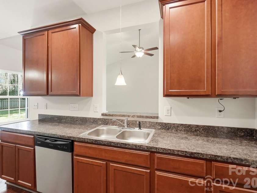12321 Bronx Drive, Huntersville, NC 28078.  MLS# CAR4424235, YatesRealty ID 52094. 