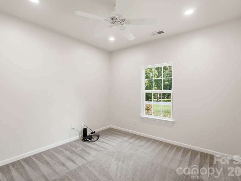 12321 Bronx Drive, Huntersville, NC 28078.  MLS# CAR4424235, YatesRealty ID 52094. 
