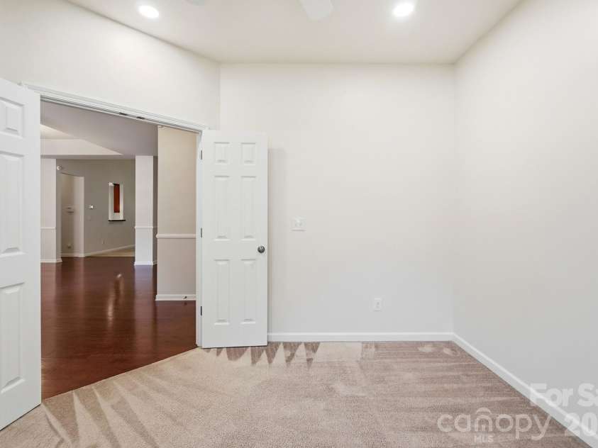 12321 Bronx Drive, Huntersville, NC 28078.  MLS# CAR4424235, YatesRealty ID 52094. 