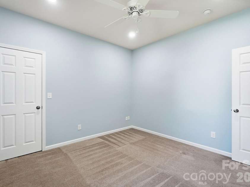 12321 Bronx Drive, Huntersville, NC 28078.  MLS# CAR4424235, YatesRealty ID 52094. 