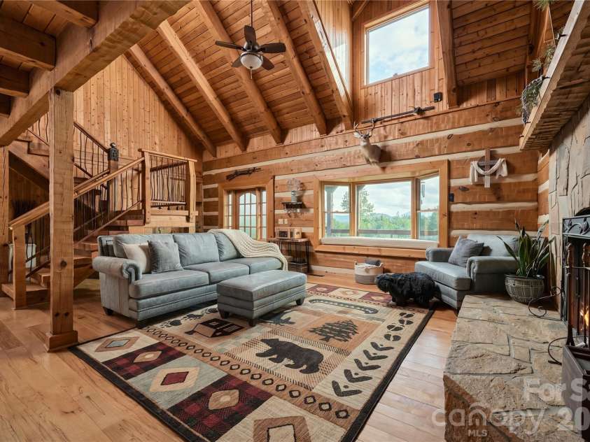 237 Murdock Road, Bakersville, NC 28705.  MLS# CAR4425998, YatesRealty ID 52099. 