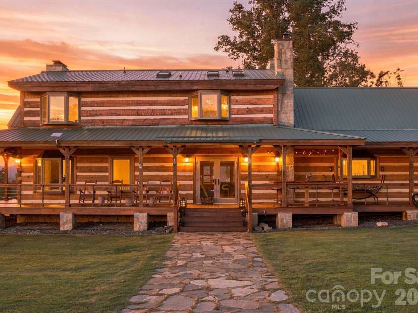 237 Murdock Road, Bakersville, NC 28705.  MLS# CAR4425998, YatesRealty ID 52099. 