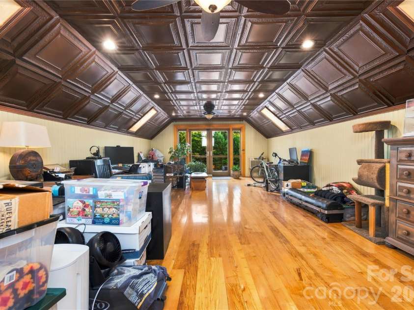 237 Murdock Road, Bakersville, NC 28705.  MLS# CAR4425998, YatesRealty ID 52099. Bonus Room