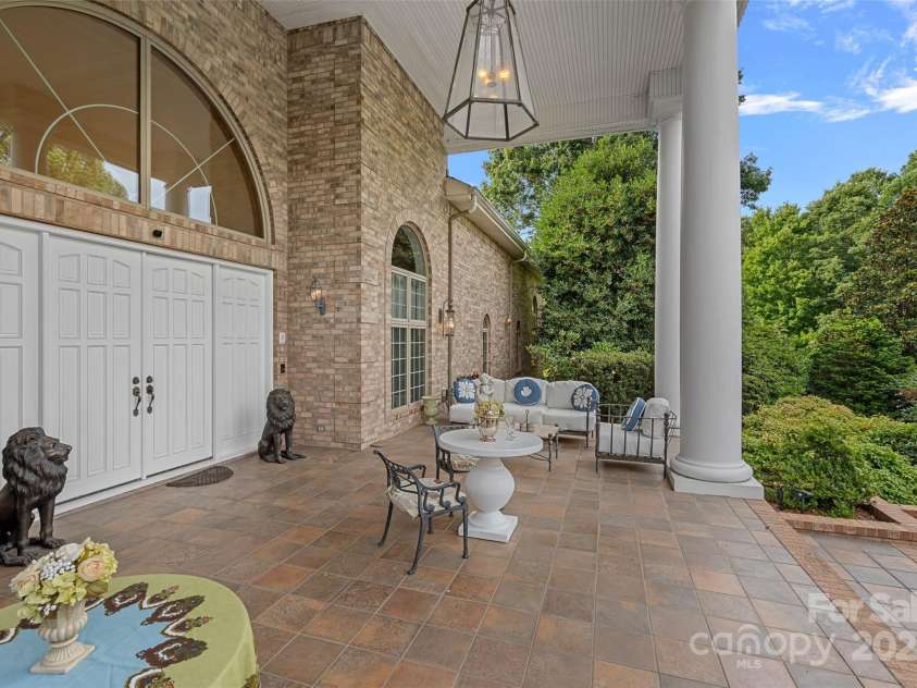 282 Hamilton Drive, Columbus, NC 28722.  MLS# CAR4274724, YatesRealty ID 521. 