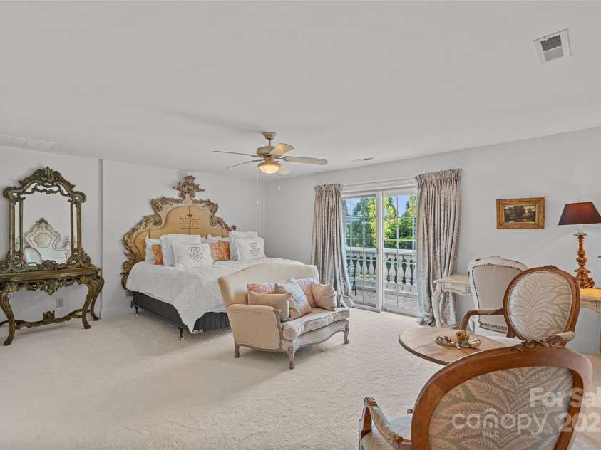 282 Hamilton Drive, Columbus, NC 28722.  MLS# CAR4274724, YatesRealty ID 521. 