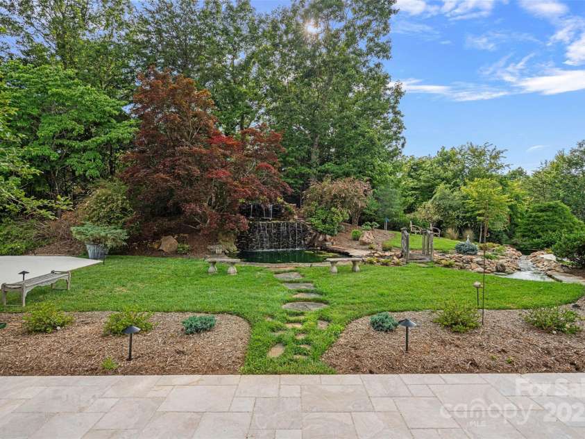 282 Hamilton Drive, Columbus, NC 28722.  MLS# CAR4274724, YatesRealty ID 521. 