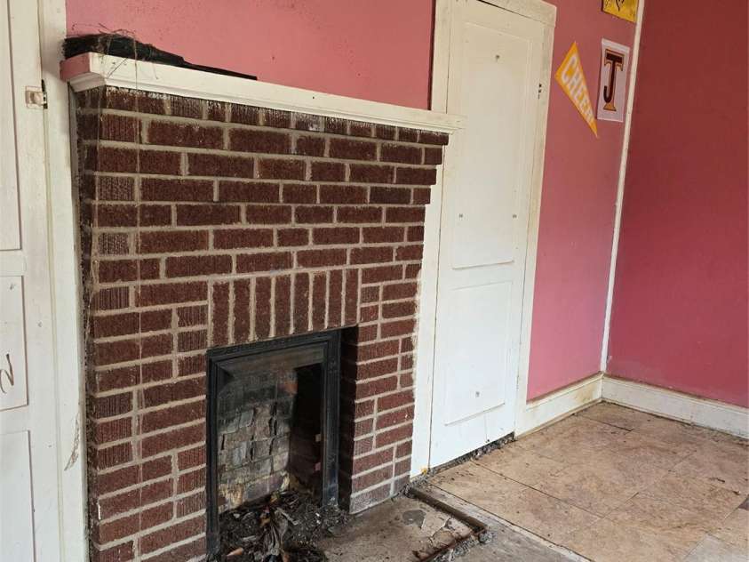 129 Whistle Drive, Mooresboro, NC 28114.  MLS# CAR4217904, YatesRealty ID 5210. 