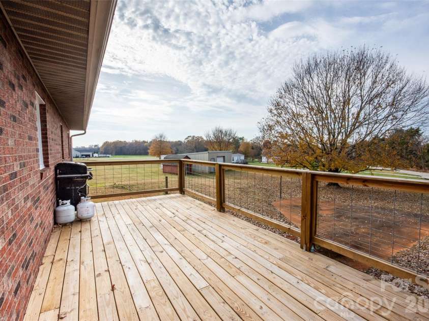 2890 Hobson Road, Cleveland, NC 27013.  MLS# CAR4322810, YatesRealty ID 5210. 