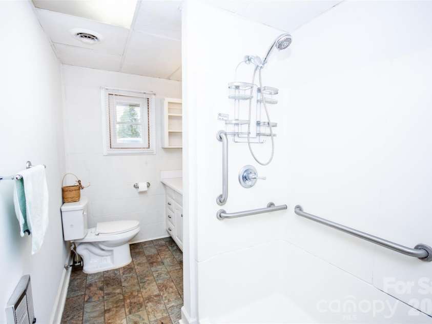 2890 Hobson Road, Cleveland, NC 27013.  MLS# CAR4322810, YatesRealty ID 5210. 