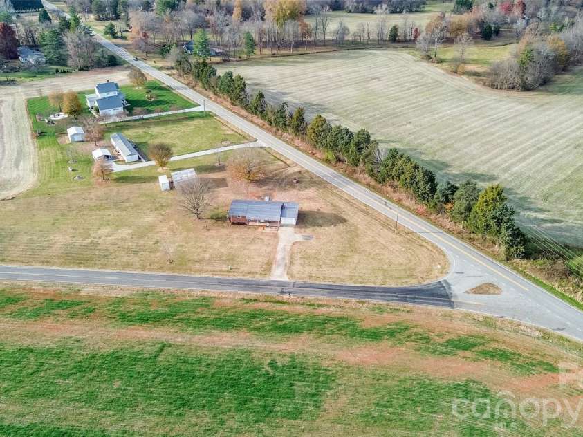 2890 Hobson Road, Cleveland, NC 27013.  MLS# CAR4322810, YatesRealty ID 5210. 