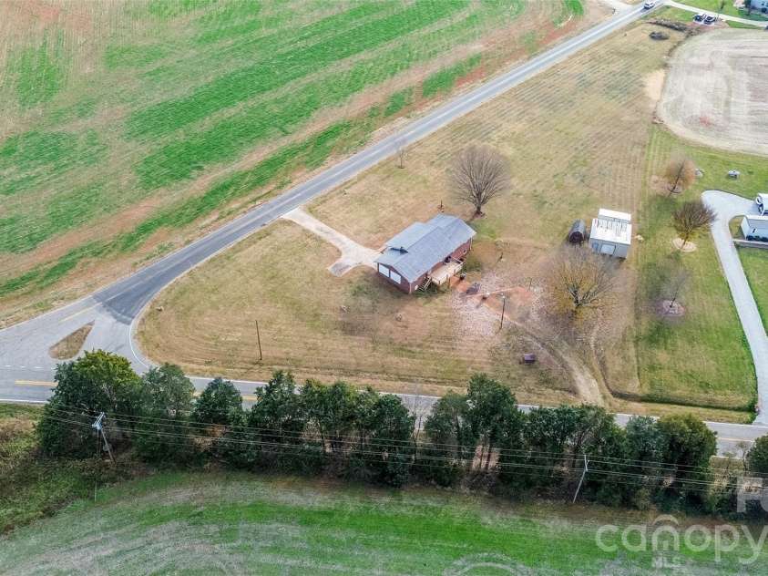 2890 Hobson Road, Cleveland, NC 27013.  MLS# CAR4322810, YatesRealty ID 5210. 