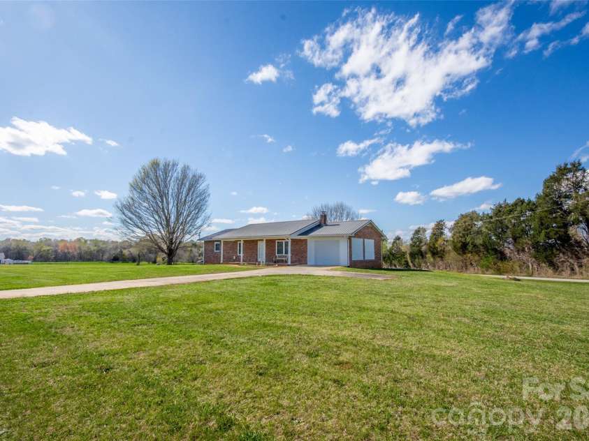 2890 Hobson Road, Cleveland, NC 27013.  MLS# CAR4416213, YatesRealty ID 5210. 