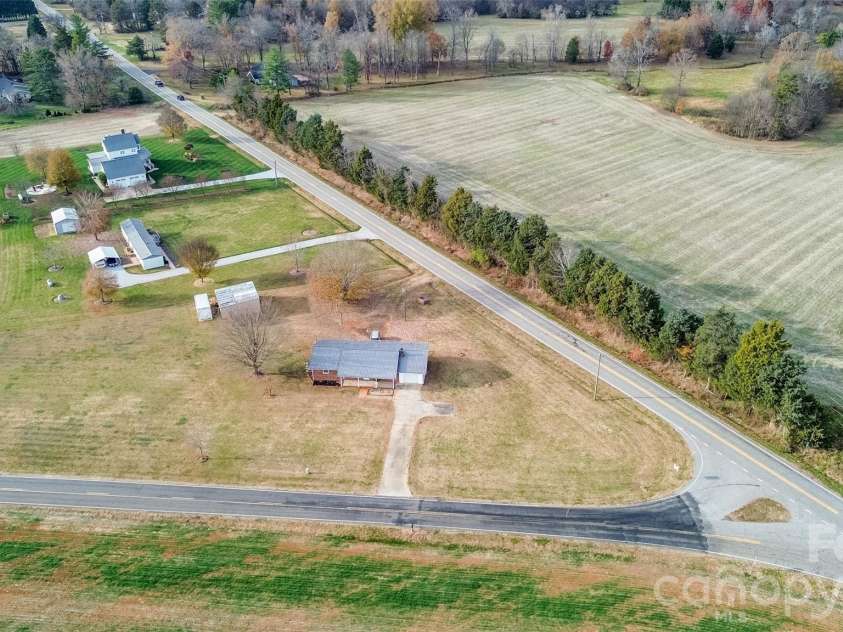 2890 Hobson Road, Cleveland, NC 27013.  MLS# CAR4416213, YatesRealty ID 5210. 