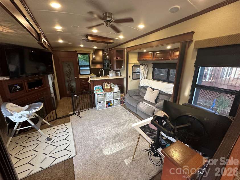 122 Eagle Drive, New London, NC 28127.  MLS# CAR4424474, YatesRealty ID 52101. 