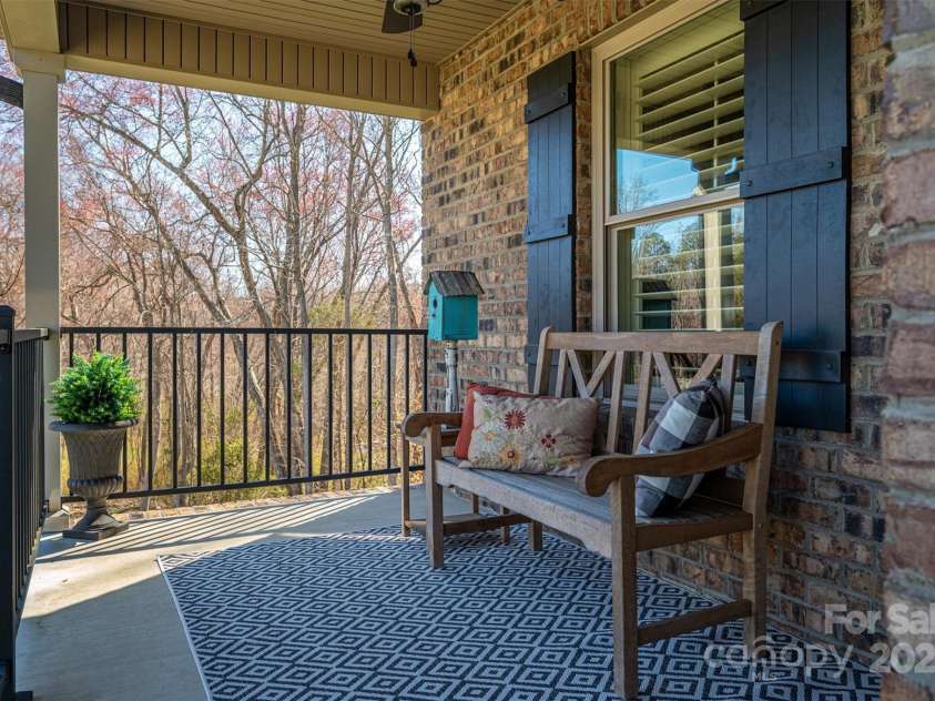 944 Clear Creek Circle, Lincolnton, NC 28092.  MLS# CAR4233075, YatesRealty ID 5211. 