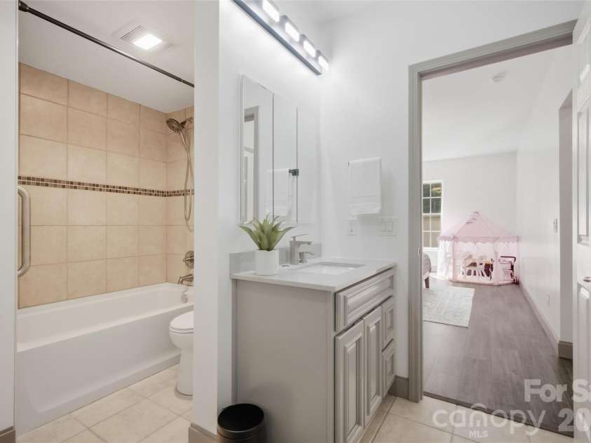 5134 Cressingham Drive, Indian Land, SC 29707.  MLS# CAR4425302, YatesRealty ID 52112. Full on suite in basement