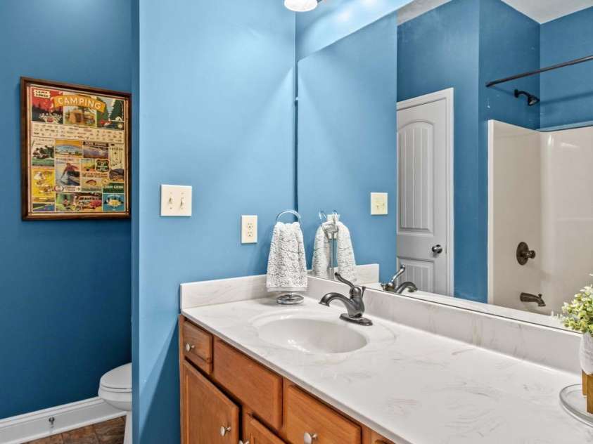 340 Sportsman Drive, Salisbury, NC 28146.  MLS# CAR4426150, YatesRealty ID 52113. 