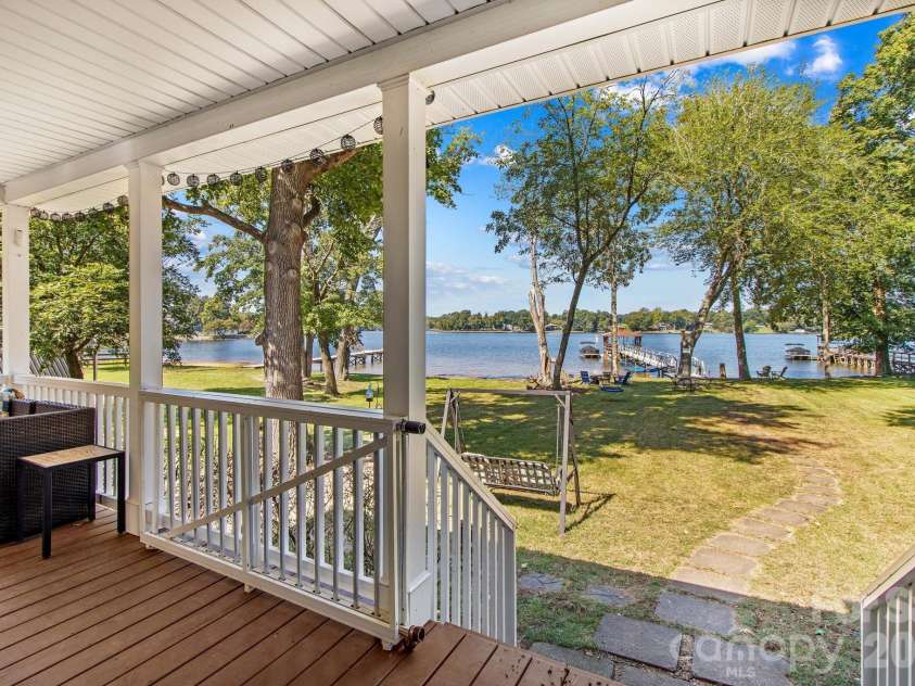 340 Sportsman Drive, Salisbury, NC 28146.  MLS# CAR4426150, YatesRealty ID 52113. 
