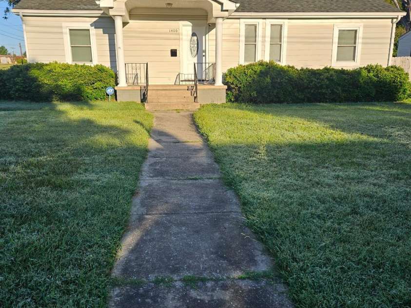 1400 Filbert Street, Salisbury, NC 28144.  MLS# CAR4422470, YatesRealty ID 52118. 