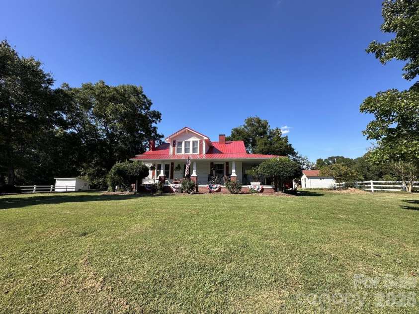 1186 Denton Road, Denton, NC 27239.  MLS# CAR4423880, YatesRealty ID 52119. 