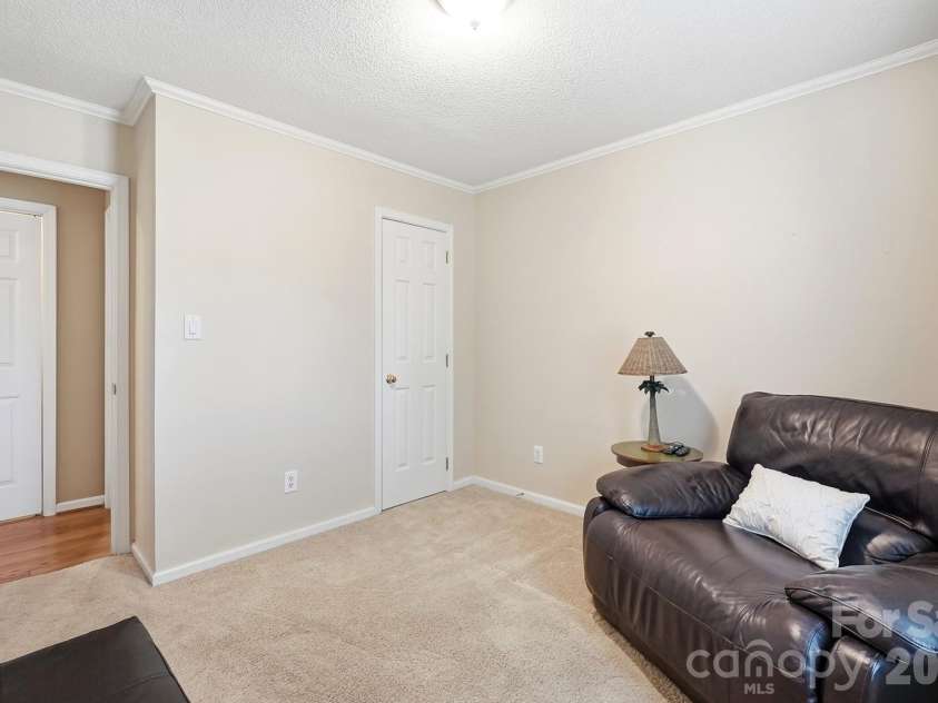 7601 Gillman Court, Charlotte, NC 28269.  MLS# CAR4423349, YatesRealty ID 52120. 