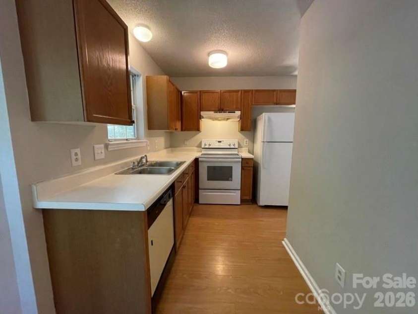 3705 Sandberry Drive, Waxhaw, NC 28173.  MLS# CAR4426666, YatesRealty ID 52124. 