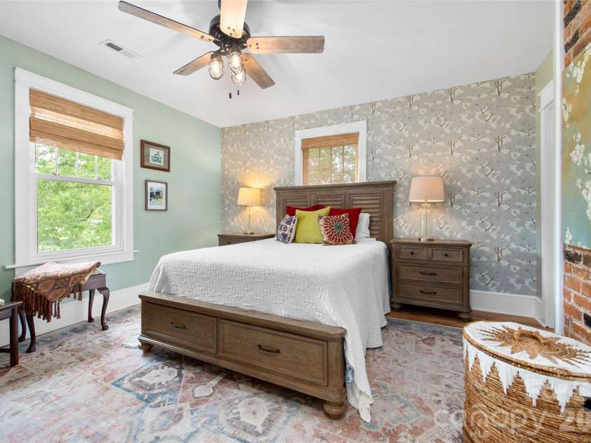 489 Turkey Creek Road, Leicester, NC 28748.  MLS# CAR4424710, YatesRealty ID 52126. 