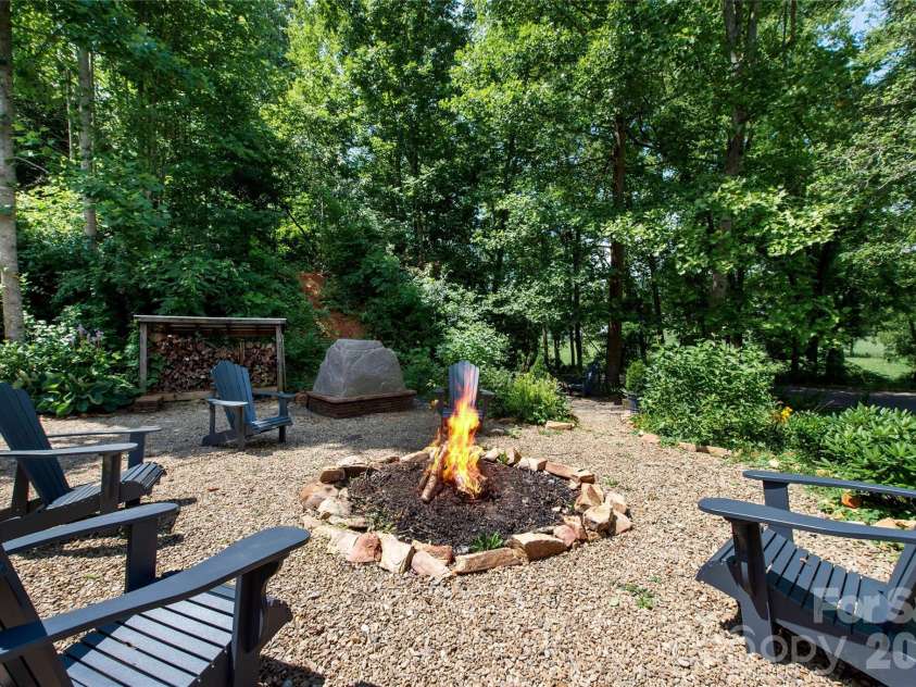 489 Turkey Creek Road, Leicester, NC 28748.  MLS# CAR4424710, YatesRealty ID 52126. 