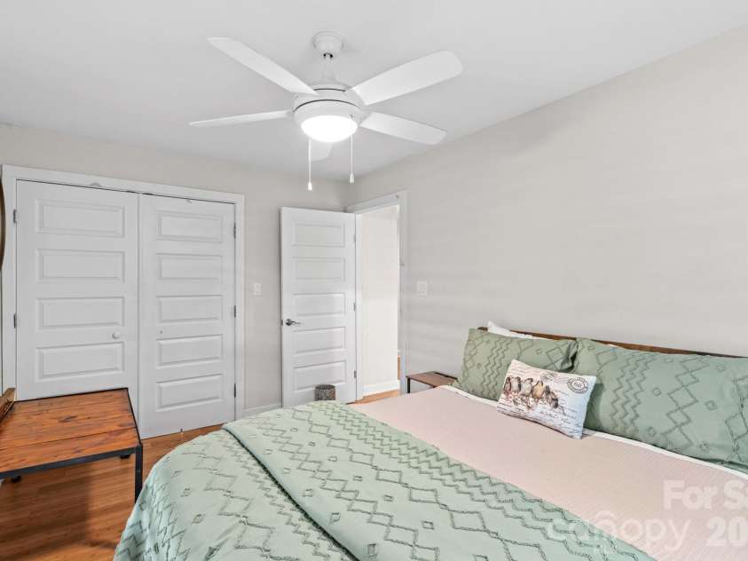 2361 Kennedy Road, Thomasville, NC 27360.  MLS# CAR4424748, YatesRealty ID 52127. 
