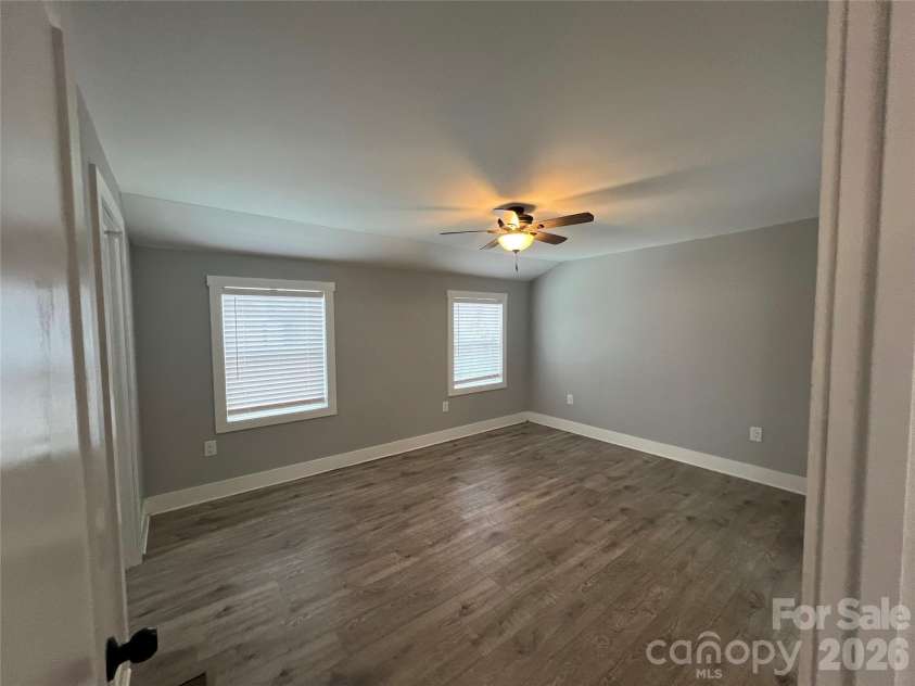 2631 Kenhill Drive, Charlotte, NC 28208.  MLS# CAR4354150, YatesRealty ID 5213. 