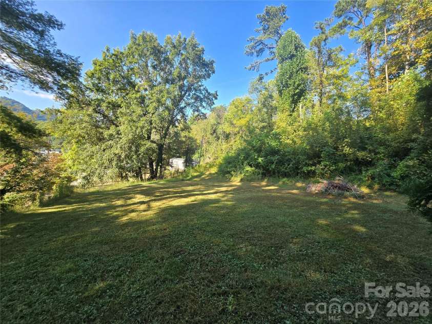 175 River Lane, Canton, NC 28716.  MLS# CAR4426723, YatesRealty ID 52131. 