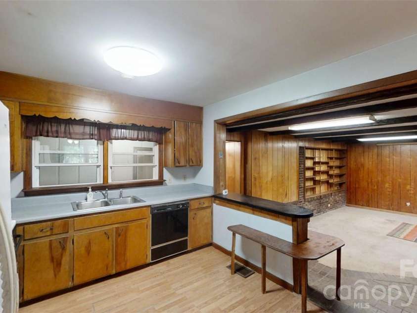 175 River Lane, Canton, NC 28716.  MLS# CAR4426723, YatesRealty ID 52131. 