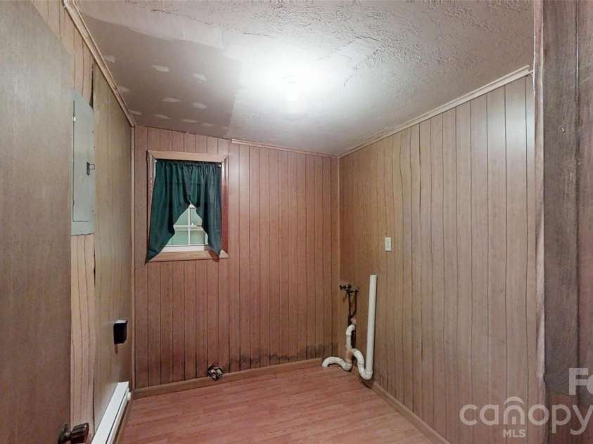 175 River Lane, Canton, NC 28716.  MLS# CAR4426723, YatesRealty ID 52131. 