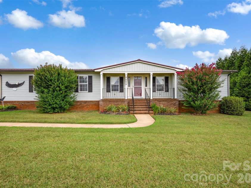 2468 Old Mountain Road, Statesville, NC 28625.  MLS# CAR4426106, YatesRealty ID 52132. 