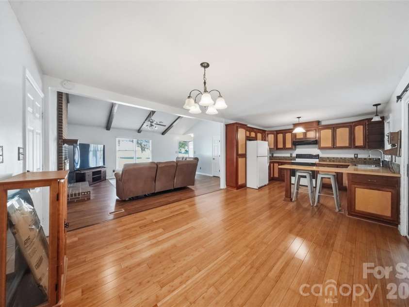 2326 Springwater Drive, Gastonia, NC 28056.  MLS# CAR4425551, YatesRealty ID 52137. 