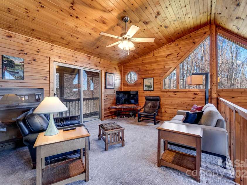 116 Billy Bob Trail, Waynesville, NC 28785.  MLS# CAR4231221, YatesRealty ID 5214. 