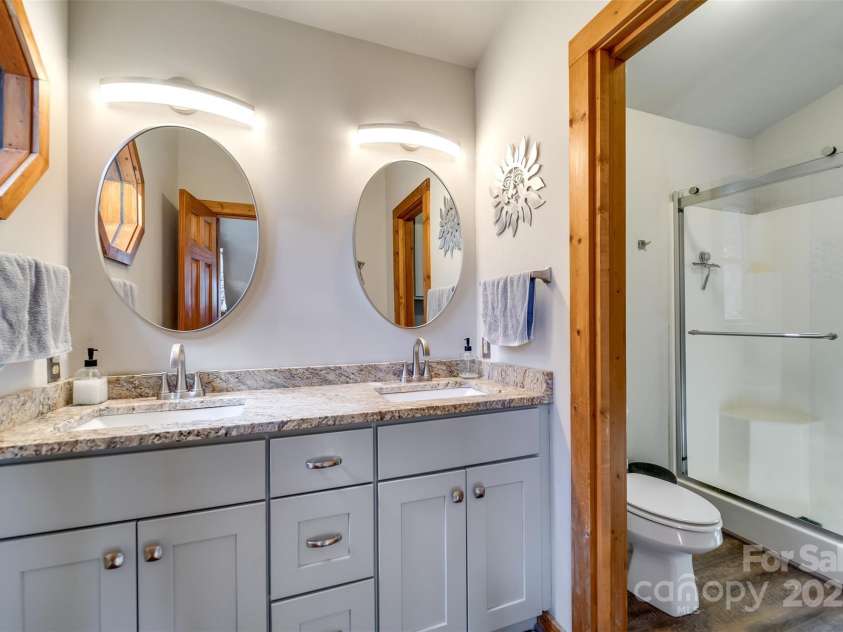 116 Billy Bob Trail, Waynesville, NC 28785.  MLS# CAR4231221, YatesRealty ID 5214. 