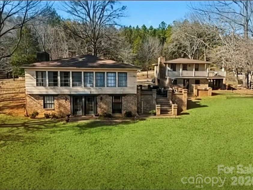 4251 Acacia Road, York, SC 29745.  MLS# CAR4426305, YatesRealty ID 52140. 