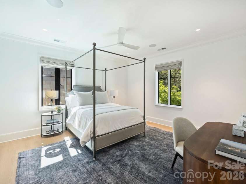 600 Hermitage Road, Charlotte, NC 28207.  MLS# CAR4422657, YatesRealty ID 52142. Guest Suite 3