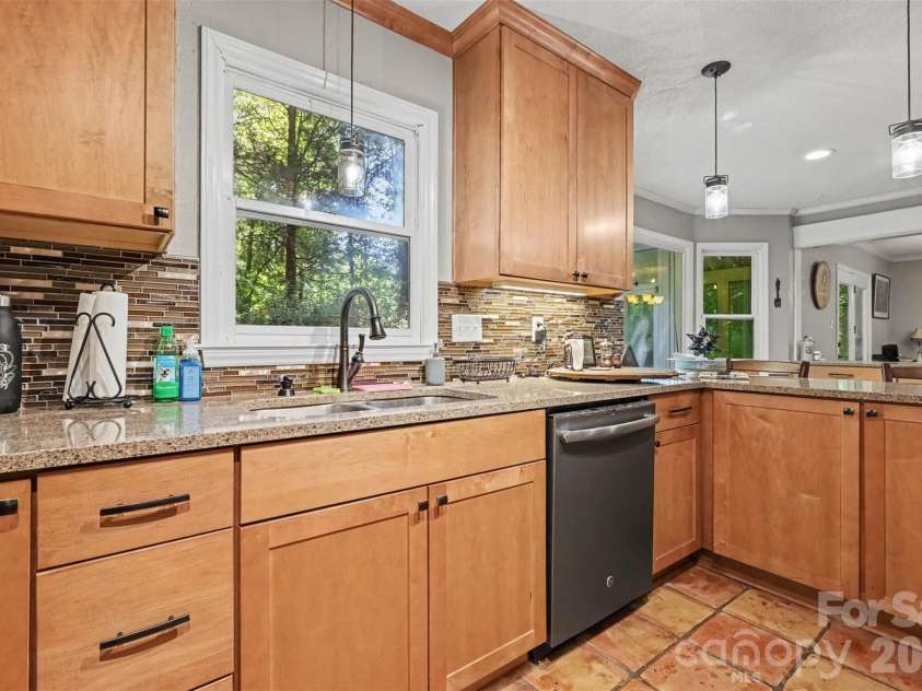 2156 Olde Creek Road, Rock Hill, SC 29732.  MLS# CAR4420124, YatesRealty ID 52143. 