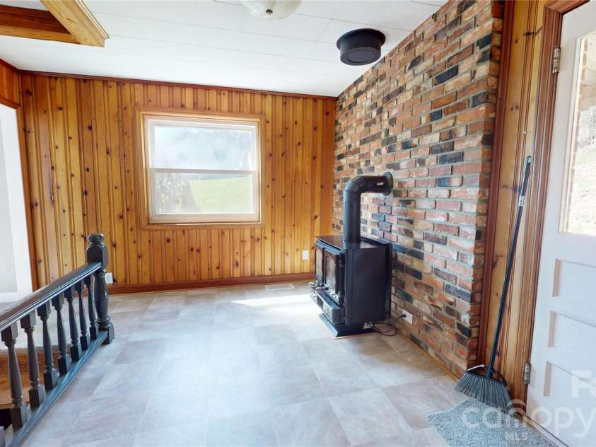 882 Poison Cove Road, Clyde, NC 28721.  MLS# CAR4285017, YatesRealty ID 5215. 