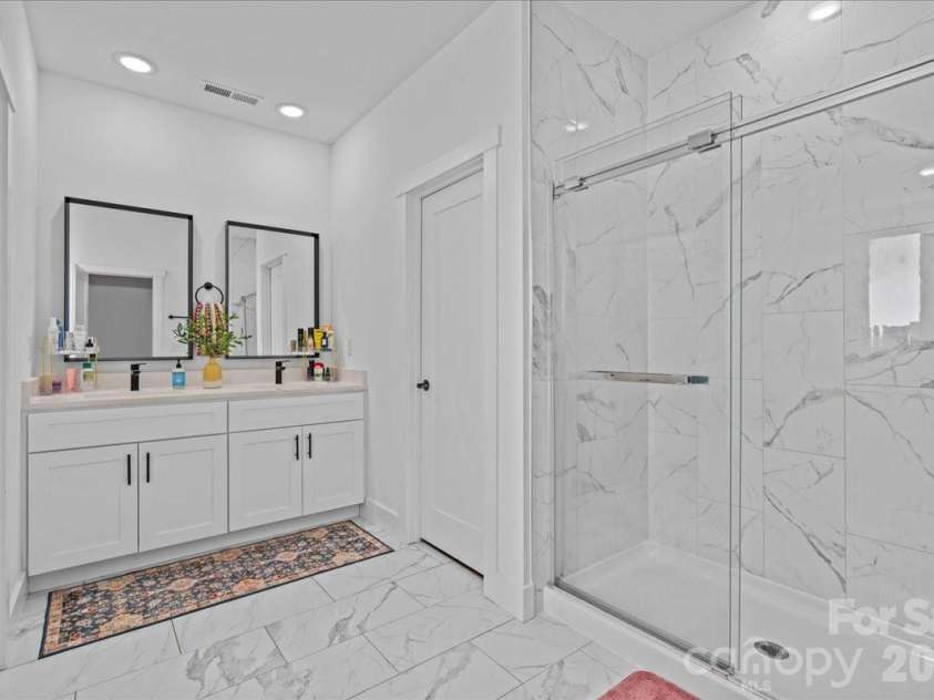 360 R C Thompson Road, Chesnee, SC 29323.  MLS# CAR4425945, YatesRealty ID 52150. 