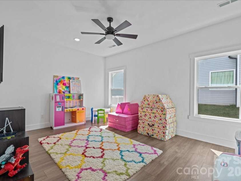 360 R C Thompson Road, Chesnee, SC 29323.  MLS# CAR4425945, YatesRealty ID 52150. 
