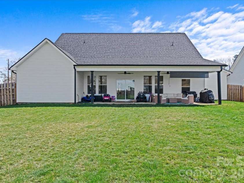 360 R C Thompson Road, Chesnee, SC 29323.  MLS# CAR4425945, YatesRealty ID 52150. 